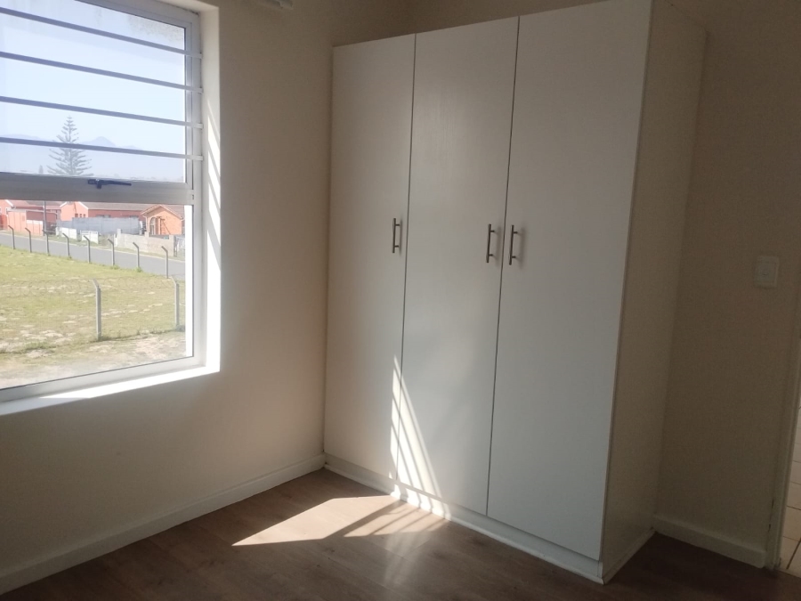 To Let 2 Bedroom Property for Rent in Heather Park Western Cape